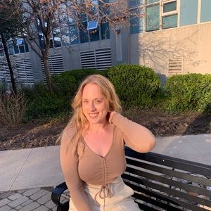 Meet your Posher, Cassie